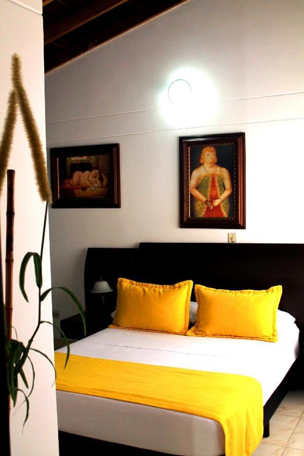 Hotel Palma 70 ميديلين المظهر الخارجي الصورة
